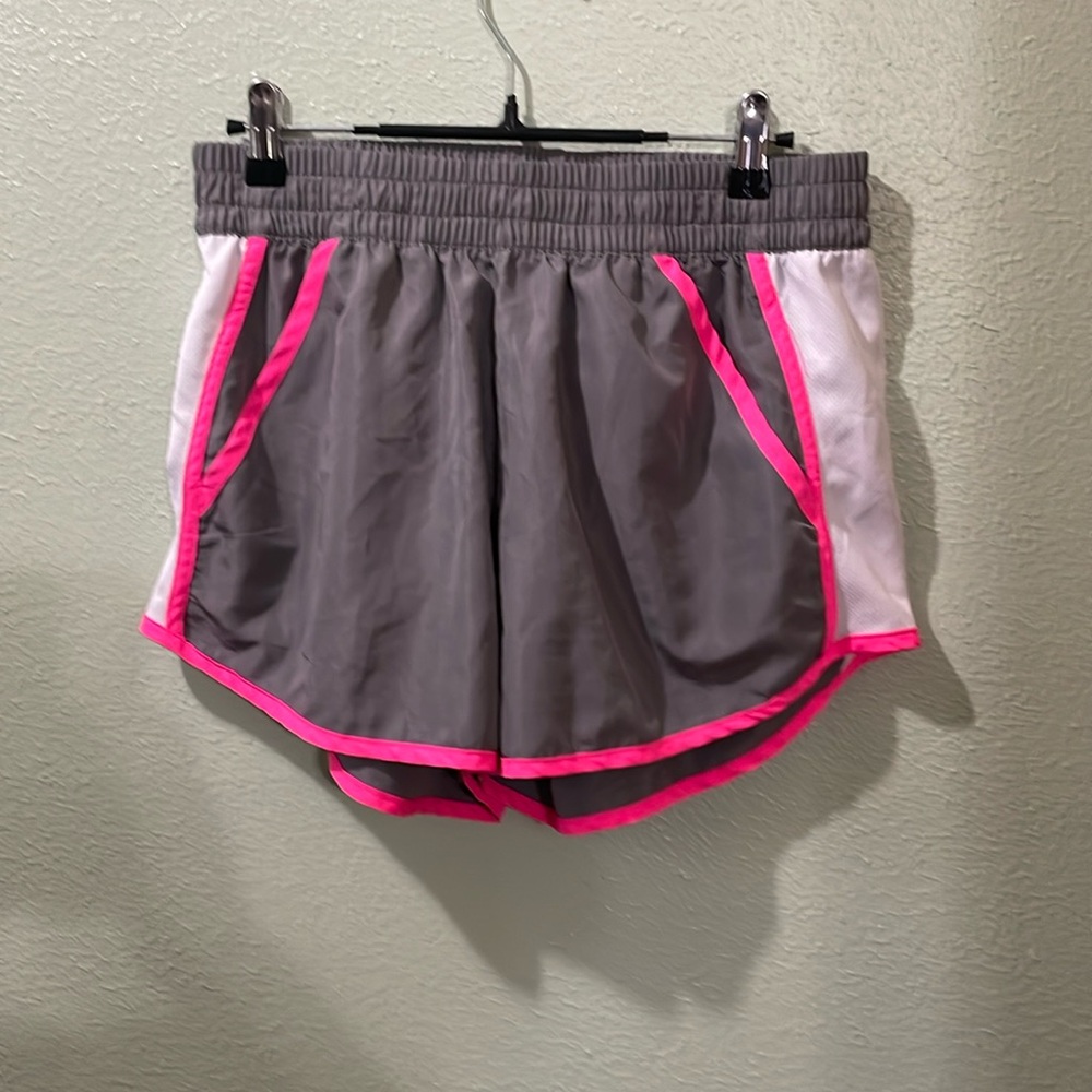 Zone Pro Shorts Size large